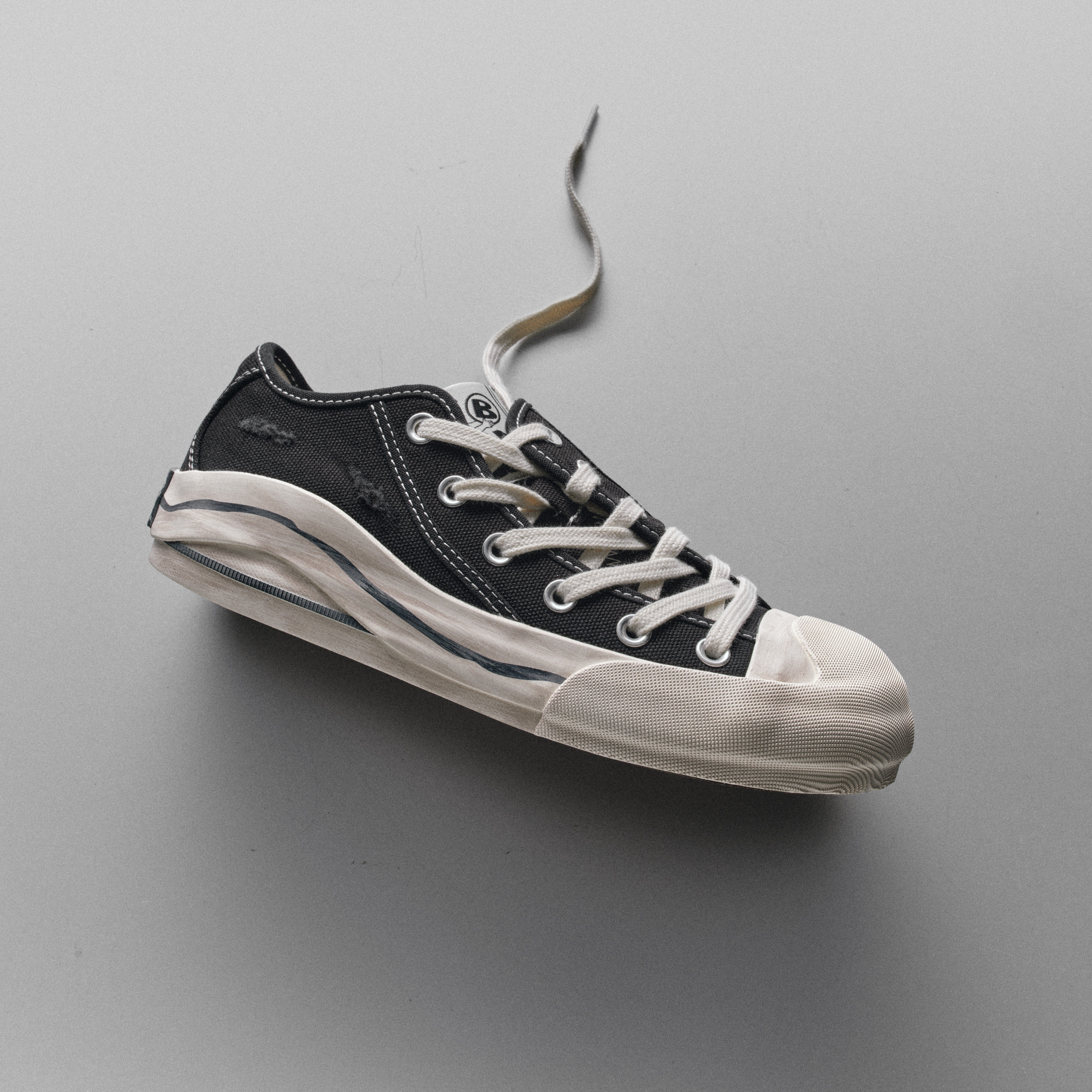 BBiMP Twist Cavans Sneaker