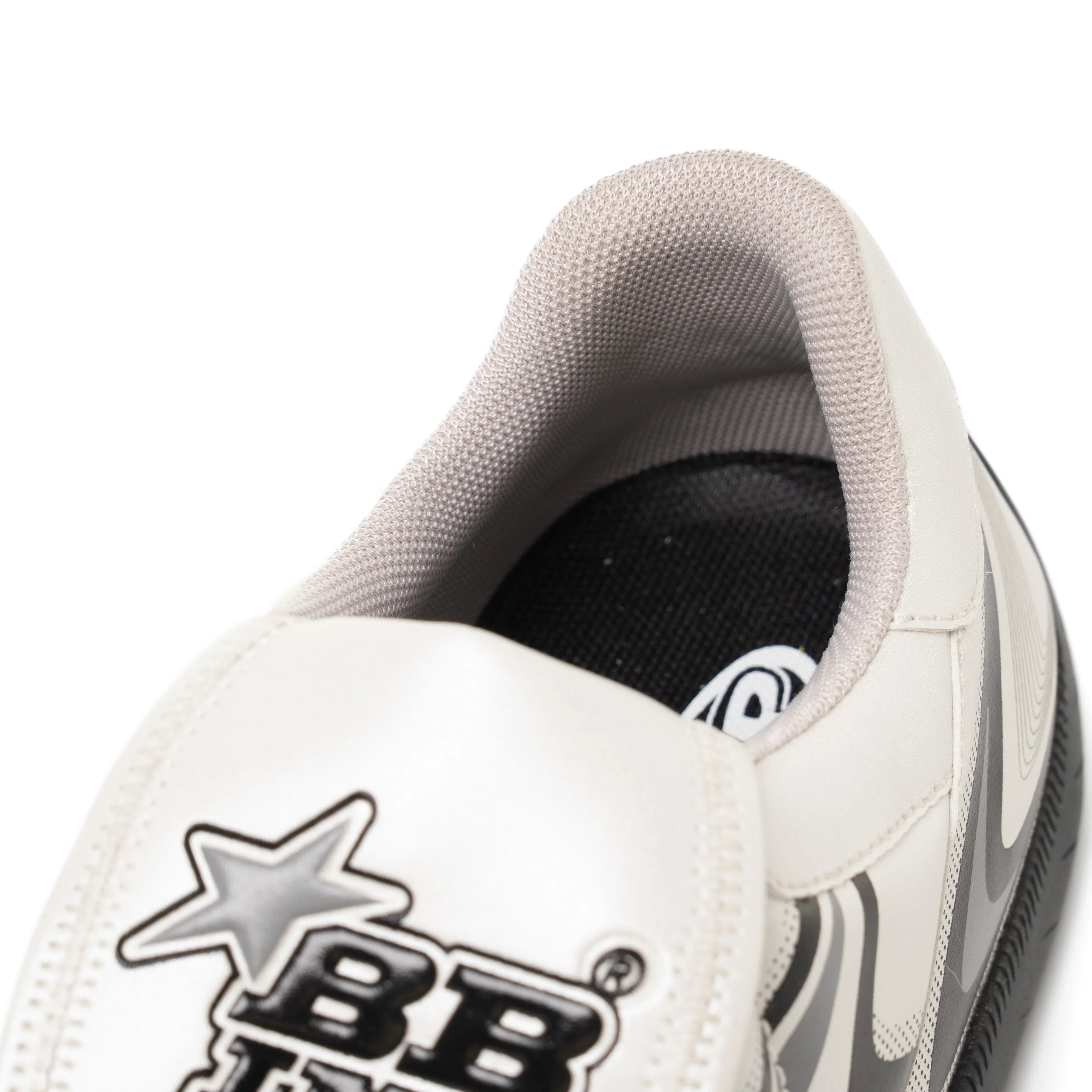 BBiMP Goal Soccer Shoes-White - BBiMP